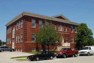 Shelly School Apartments in York, PA - Foto de edificio - Building Photo