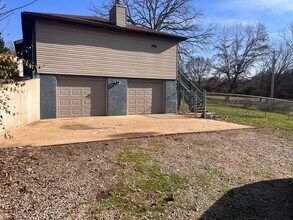 19700 Salem Rd in Waynesville, MO - Building Photo - Building Photo