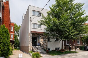 12267 Ranger Rue in Montréal, QC - Building Photo
