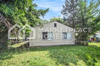 13311 Julius Ave in Warren, MI - Building Photo - Building Photo