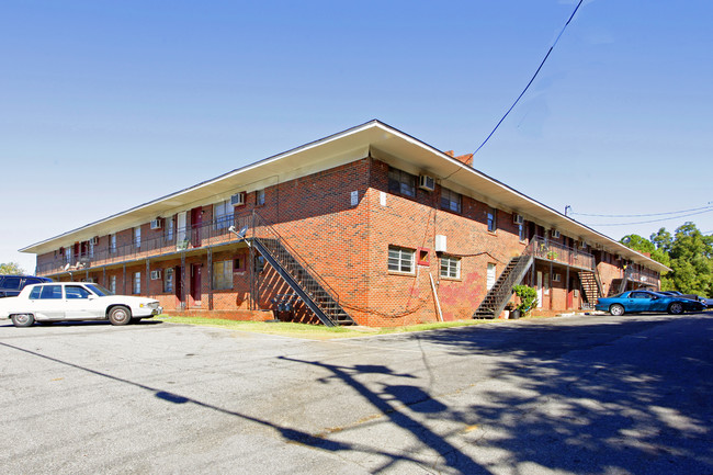 General Clay Apartments in Bessemer, AL - Building Photo - Building Photo