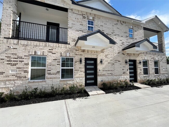 property at 4737 Reed Rd
