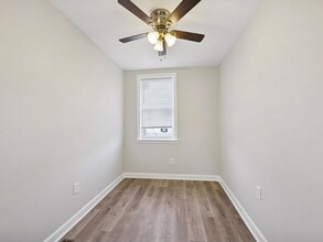 5957 Windsor Ave in Philadelphia, PA - Building Photo - Building Photo