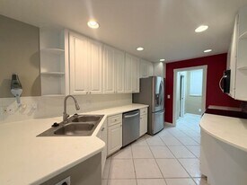 2205 Telogia Ct in West Palm Beach, FL - Building Photo