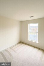 11321 Amberlea Farm Dr in North Potomac, MD - Building Photo - Building Photo