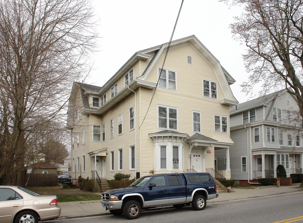 109-111 Broad St in New London, CT - Foto de edificio