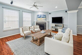1003 Yale St in Houston, TX - Building Photo - Building Photo