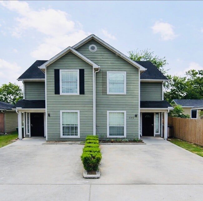 4640 Knoxville St in Houston, TX - Foto de edificio - Building Photo