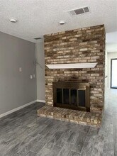 2333 Garden Park Ct in Arlington, TX - Building Photo - Building Photo