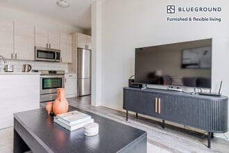 6149 N Broadway in Chicago, IL - Building Photo - Building Photo