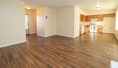 1808 Dean Martin Dr in El Paso, TX - Building Photo - Building Photo
