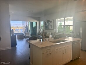 9179 Cayman Dr in Naples, FL - Building Photo - Building Photo