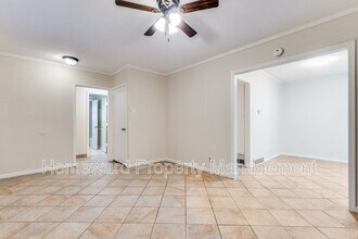 1817 Oakhurst Dr in Irving, TX - Building Photo - Building Photo