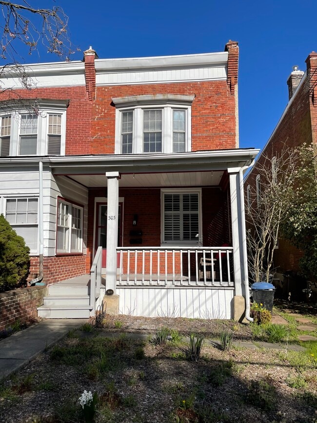 property at 303 S Olive St