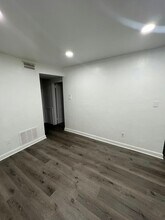 380 E Upsal St in Philadelphia, PA - Building Photo - Building Photo
