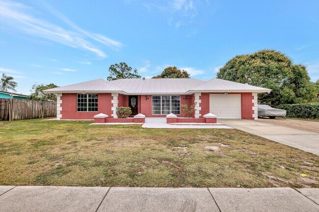 property at 388 E Prima Vista Blvd
