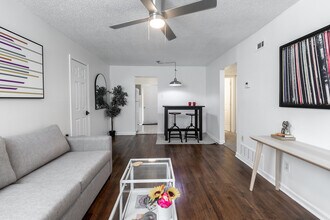 Eleven60 in Memphis, TN - Building Photo - Building Photo