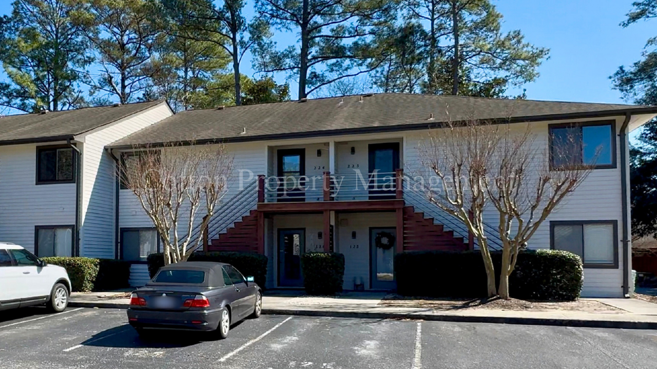1507 Military Cutoff Rd-Unit -Unit #226 in Wilmington, NC - Building Photo