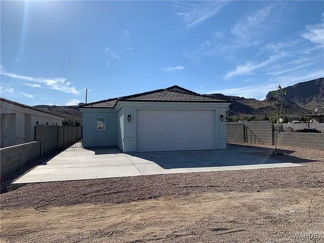 4719 N Sierra Rd in Kingman, AZ - Building Photo - Building Photo