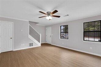 3033 Parkside Ct in Snellville, GA - Building Photo - Building Photo