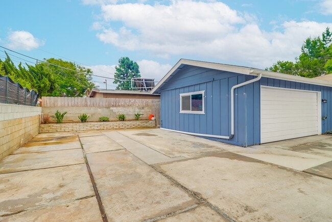 2815 Wilson St in Carlsbad, CA - Foto de edificio - Building Photo