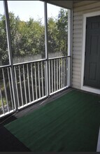 12008 Amber Ridge Cir, Unit A 301 in Germantown, MD - Foto de edificio - Building Photo