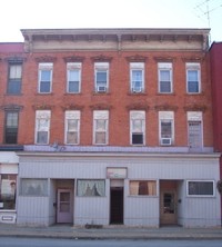 44 Main St in Fort Plain, NY - Foto de edificio - Building Photo