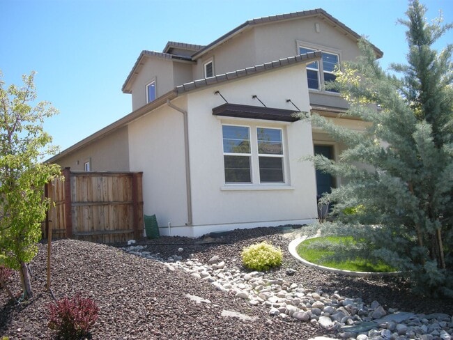 288 Endeavor Rd in Verdi, NV - Building Photo - Building Photo