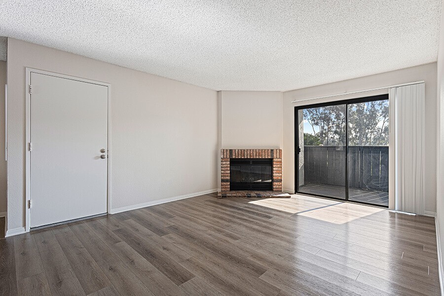 Santa Fe Ranch in Carlsbad, CA - Foto de edificio