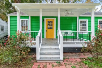 278 Moreland Way in Atlanta, GA - Foto de edificio - Building Photo