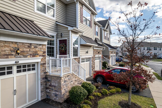 Montgomery Ridge in Skillman, NJ - Foto de edificio - Building Photo