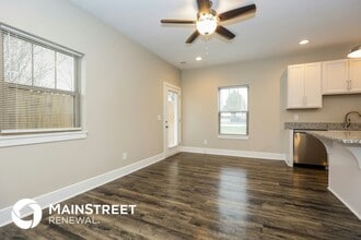 100 Hartsville Ct in Lebanon, TN - Foto de edificio - Building Photo