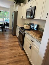 303 Esplanade in Newport Beach, CA - Building Photo - Building Photo