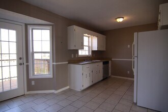 407 Sandburg Dr in Clarksville, TN - Building Photo - Building Photo