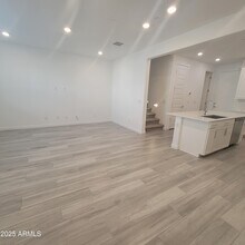 4077 S Sabrina Dr in Chandler, AZ - Building Photo - Building Photo