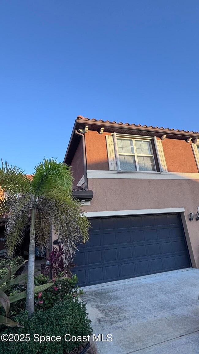 property at 759 Simeon Dr