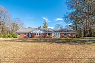 804 Townsend Ave in Gastonia, NC - Building Photo - Building Photo