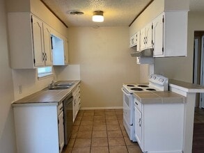 942 Presidio Dr in Abilene, TX - Foto de edificio - Building Photo