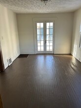 116 Maryland Ave SW, Unit 116 A in Canton, OH - Building Photo - Building Photo
