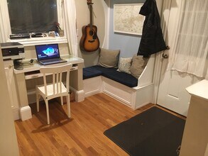 108 Walnut St, Unit 108 in Newton, MA - Building Photo - Building Photo