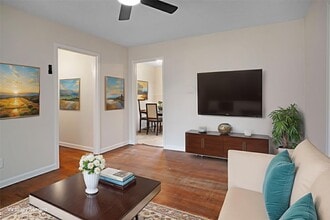 5946 Beldart St in Houston, TX - Building Photo - Building Photo