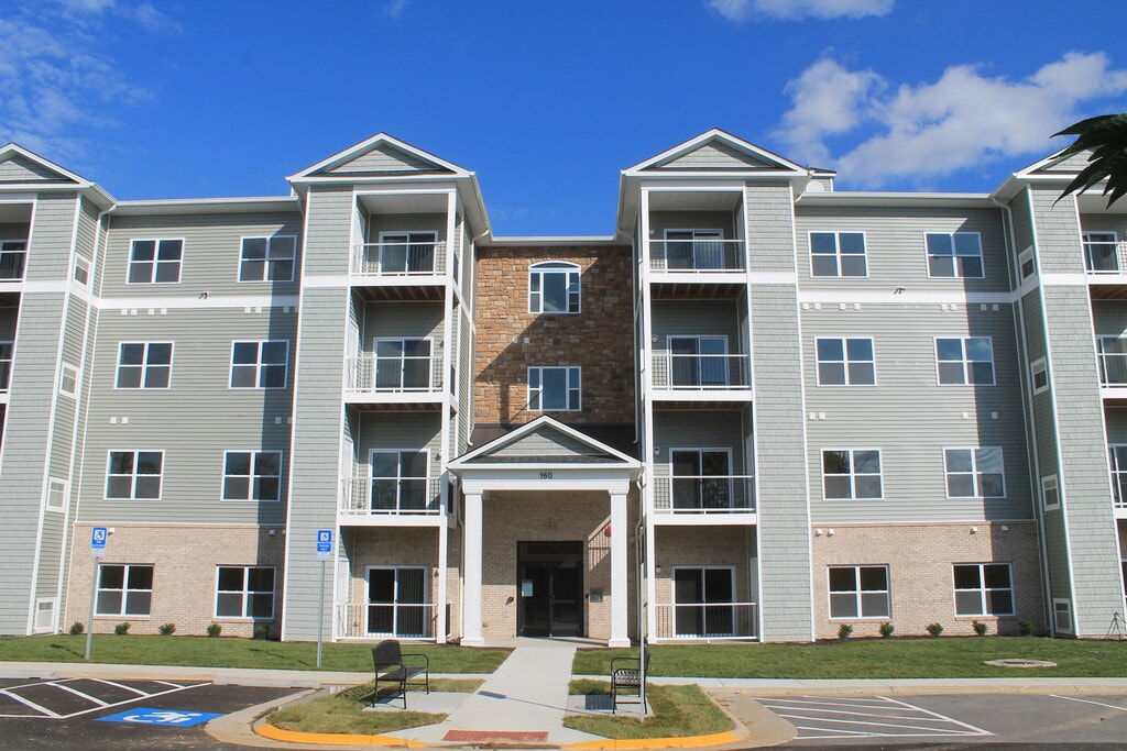 Madison Village Apartments (Winchester) in Winchester, VA