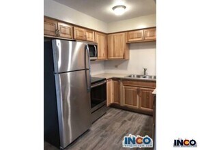1280 S Wolff St-Unit -5 in Denver, CO - Building Photo - Building Photo