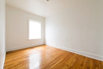 7354-58 S Dorchester Ave in Chicago, IL - Building Photo - Building Photo