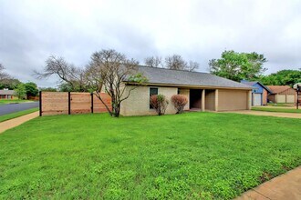 11507 Elk Park Cir in Austin, TX - Building Photo - Building Photo
