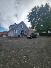 322 Blake St in New Haven, CT - Building Photo - Building Photo