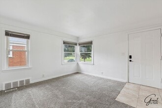 930 London Ave in Lincoln Park, MI - Building Photo - Building Photo