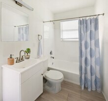 Kingston Apartments in St. Louis, MO - Building Photo