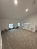 166 Ward St, Unit 2E in Hartford, CT - Building Photo