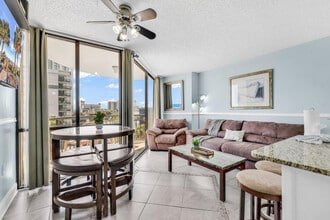 2310 N Ocean Blvd in Myrtle Beach, SC - Building Photo - Building Photo